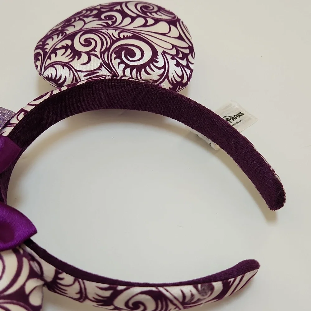 Disney Parks Purple Crown Feather Jubilee Mini Mouse Holiday Ears & bow